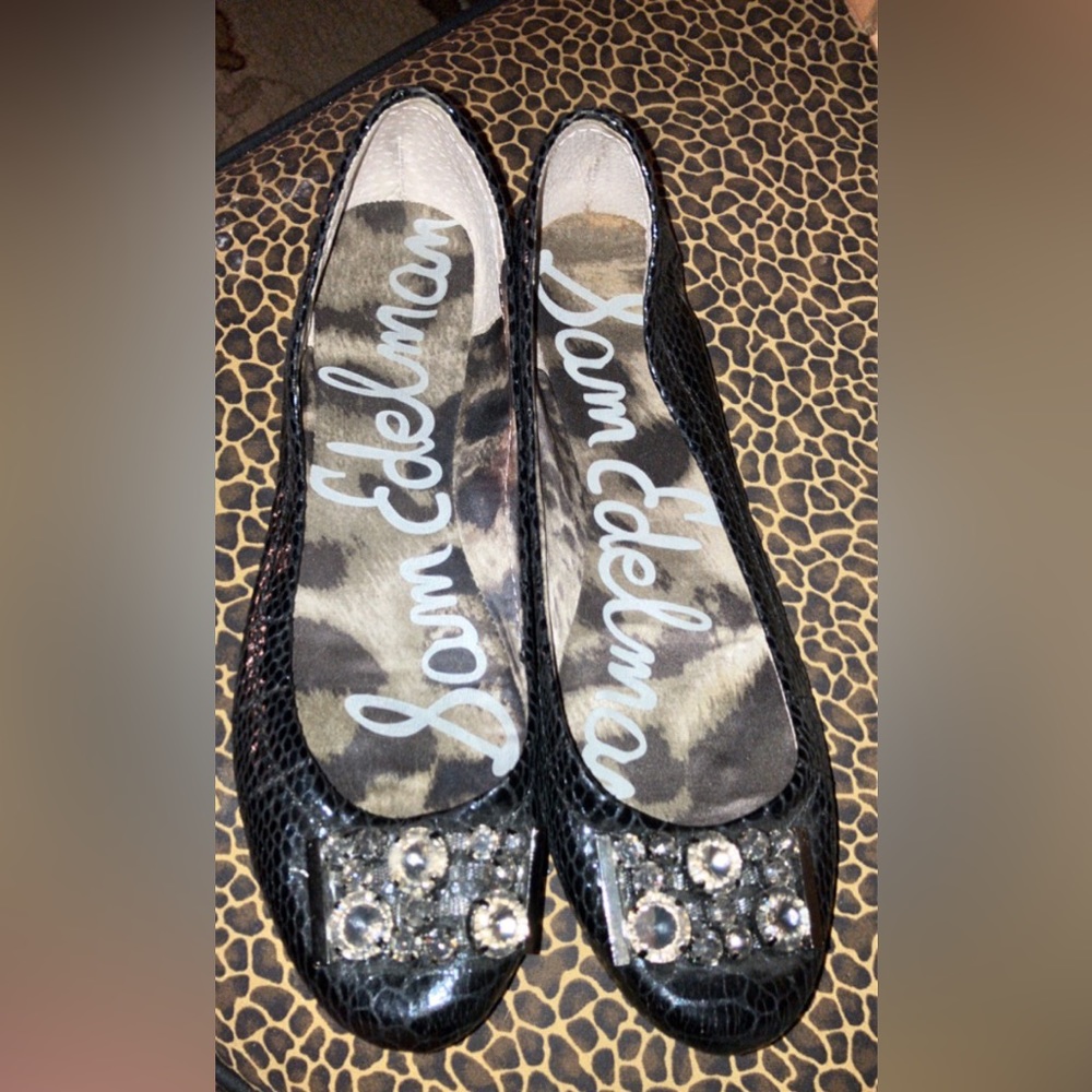 Sam Elderman Flats - image 1